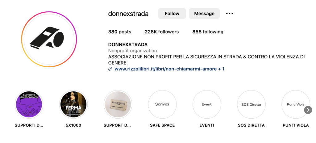screenshot of the DonneXStrada instagram account